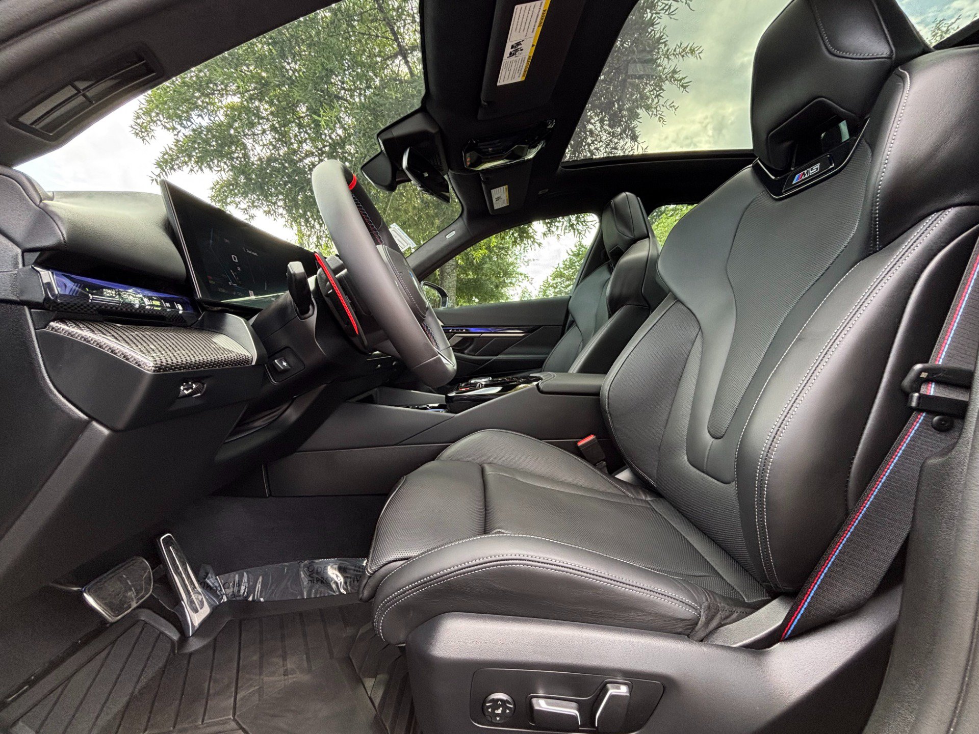 Used 2026 BMW M5 w/ M Driver's Package AWD/4WD image 9