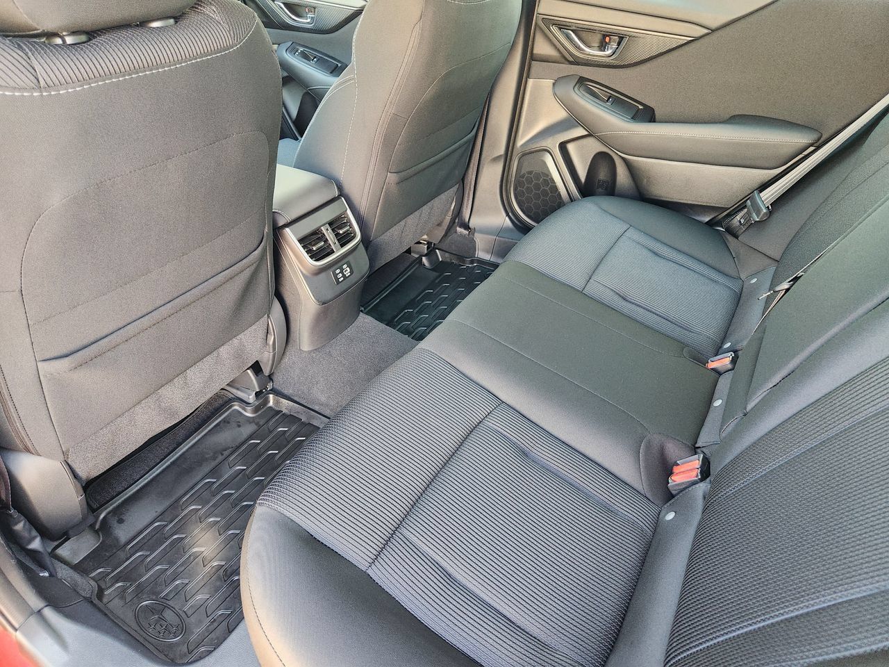 Used 2025 Subaru Legacy Premium AWD/4WD image 28