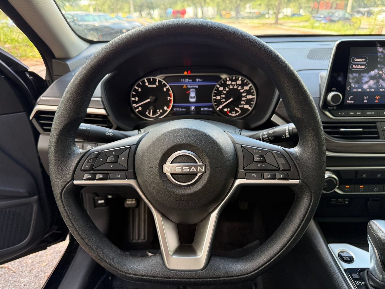 Used 2026 Nissan Altima 2.5 SV FWD image 25