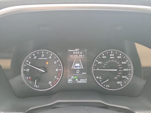 Used 2024 Subaru Outback Touring AWD/4WD image 12