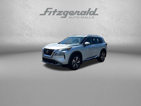 Used 2023 Nissan Rogue SL w/ SL Premium Package AWD/4WD image 3