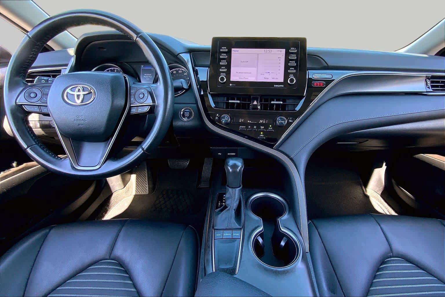 Used 2023 Toyota Camry SE w/ Convenience Package FWD image 15