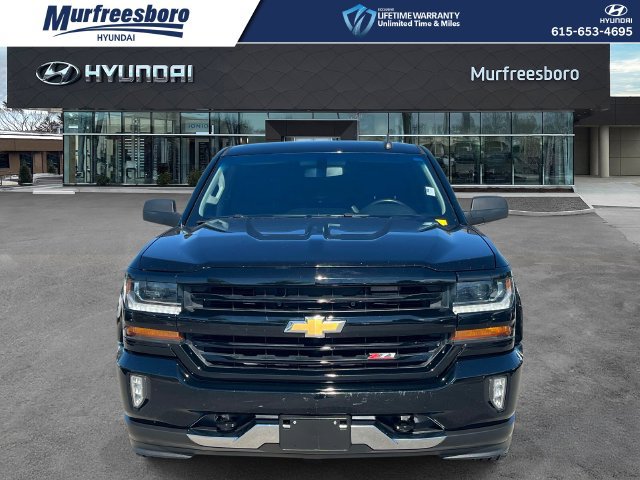 Used 2018 Chevrolet Silverado 1500 LT w/ All Star Edition AWD/4WD image 2