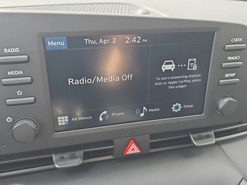 New 2026 Hyundai Elantra Sport FWD image 17