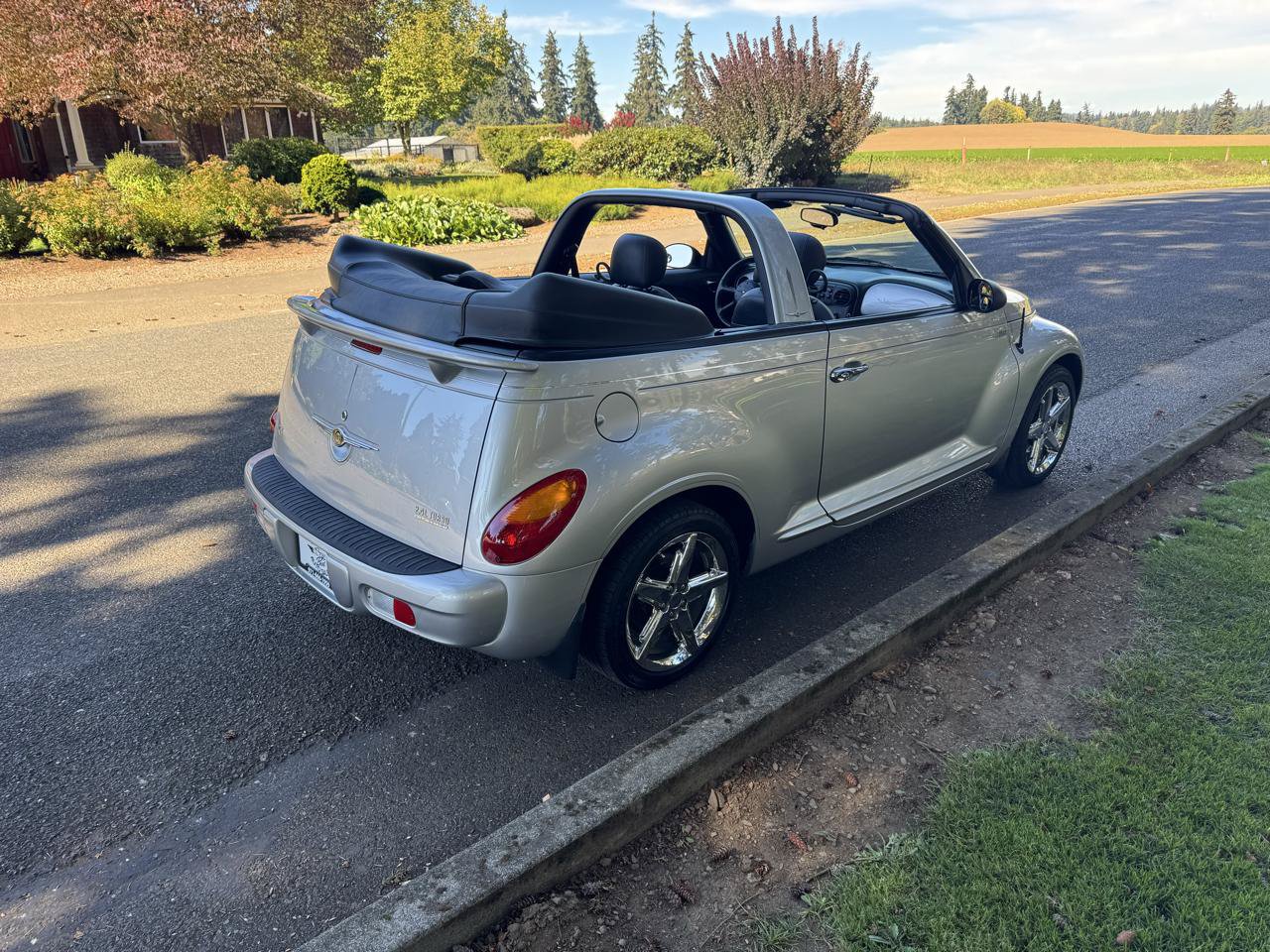 Used 2005 Chrysler PT Cruiser GT FWD image 5
