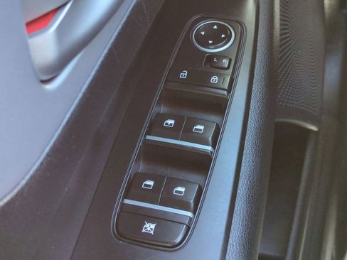 Used 2024 Kia Forte LXS image 21