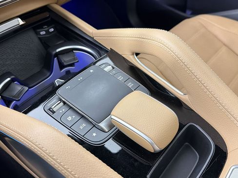 Used 2024 Mercedes-Benz GLE 450 4MATIC image 24