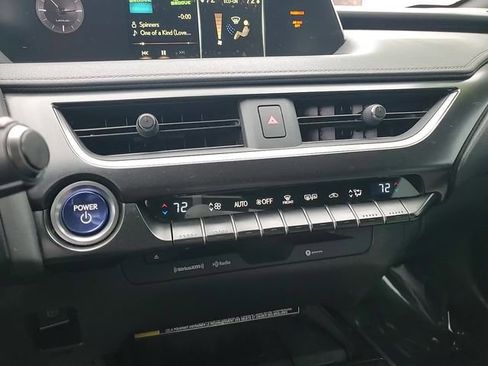 Used 2021 Lexus UX 250h w/ Accessory Package (Z1) image 21