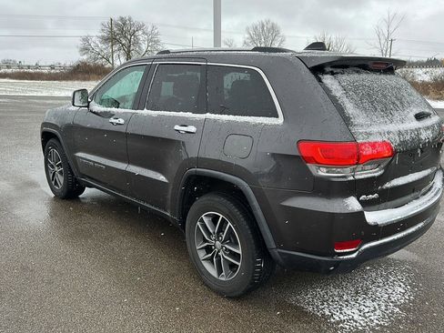 Used 2017 Jeep Grand Cherokee Limited image 5