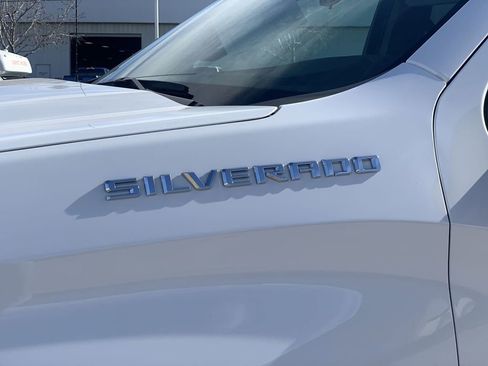 Certified 2024 Chevrolet Silverado 1500 RST AWD/4WD image 30