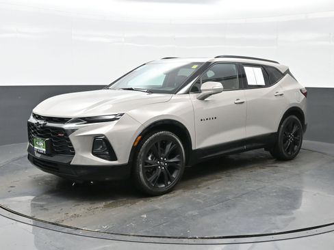 Used 2021 Chevrolet Blazer RS w/ Enhanced Convenience Package image 2