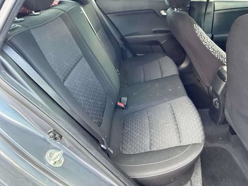 Used 2019 Kia Rio S FWD image 9