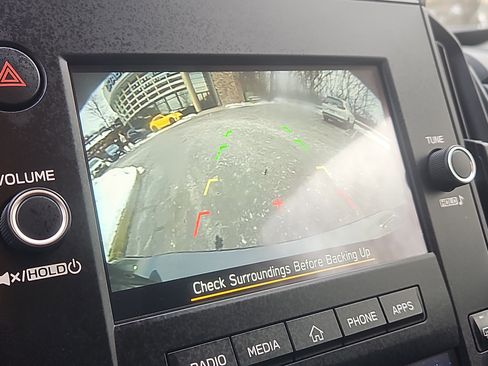 Certified 2025 Subaru Impreza 2.0i image 8