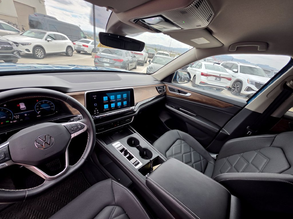 Certified 2026 Volkswagen Atlas SE FWD image 14