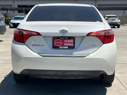 Used 2018 Toyota Corolla LE FWD image 8