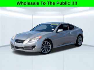 Used 2012 Hyundai Genesis 2.0T video 1