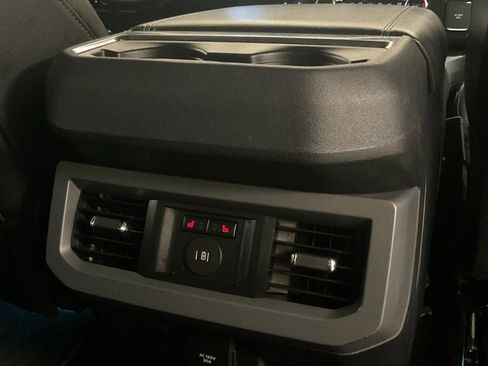 Used 2025 Ford F350 Lariat w/ Lariat Ultimate Package AWD/4WD image 13