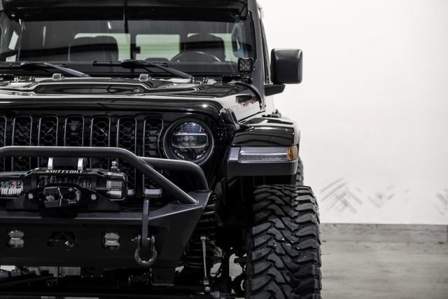 Used 2020 Jeep Gladiator Rubicon AWD/4WD image 3