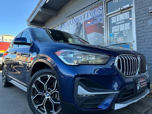 Used 2020 BMW X1 xDrive28i image 1