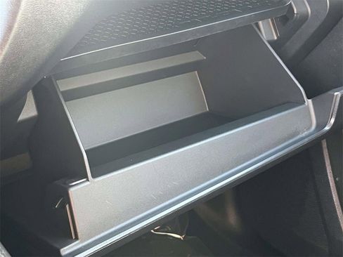 Certified 2024 Nissan Pathfinder SV image 11