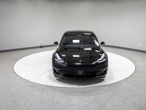 Used 2019 Tesla Model 3 Long Range image 22