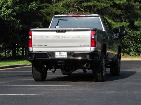 Used 2026 Chevrolet Silverado 2500 Custom w/ Custom Value Package AWD/4WD image 10