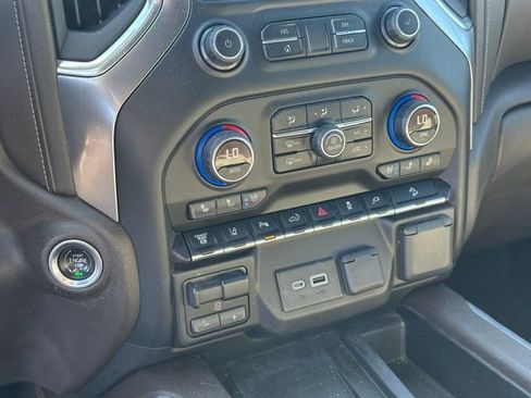 Used 2020 Chevrolet Silverado 3500 LTZ w/ LTZ Premium Package AWD/4WD image 10