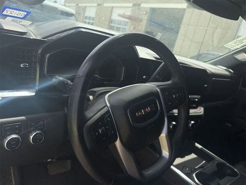 Used 2025 GMC Sierra 2500 SLT w/ SLT Convenience Package AWD/4WD image 14