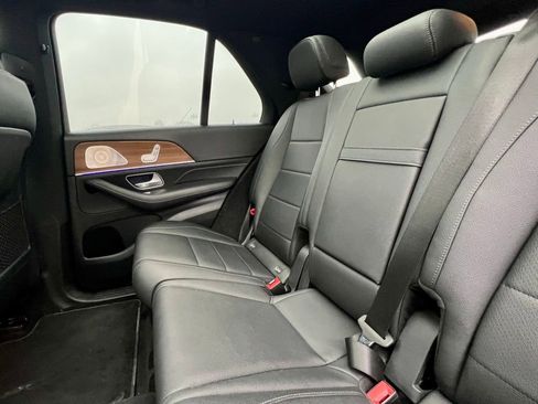 Used 2022 Mercedes-Benz GLE 350 4MATIC image 9