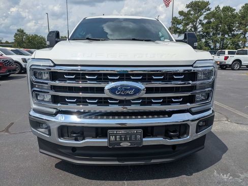 Used 2026 Ford F350 Lariat AWD/4WD image 9
