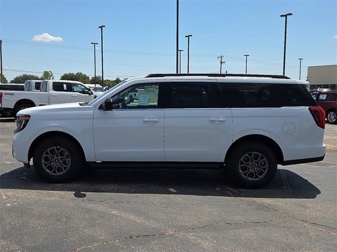 New 2025 Ford Expedition Max Active image 2