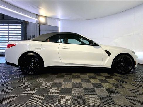 Used 2025 BMW M4 xDrive Competition w/ Executive Package image 8