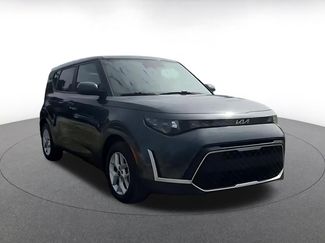 Used 2025 Kia Soul LX w/ LX Technology Package FWD video 2