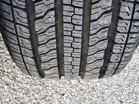 Used 2026 Chevrolet Colorado LT image 11