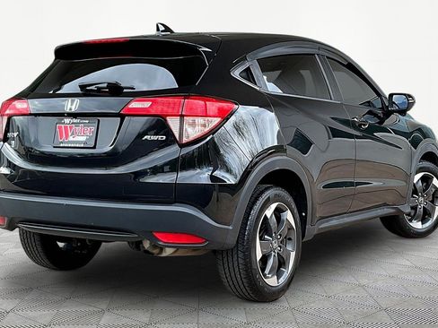 Used 2018 Honda HR-V EX image 6