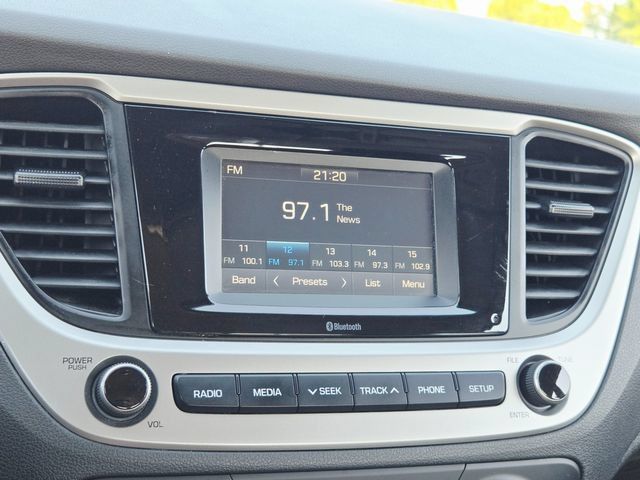 Used 2020 Hyundai Accent SE FWD image 21