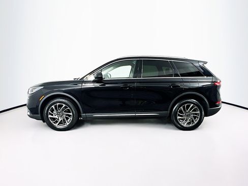 Used 2022 Lincoln Corsair Standard w/ Equipment Group 101A image 4