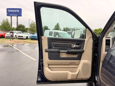 Used 2018 RAM 1500 Limited AWD/4WD image 21