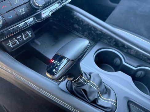 Used 2024 Dodge Durango SRT AWD/4WD image 28