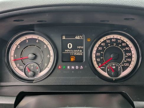 Used 2020 RAM 1500 Classic SLT image 19