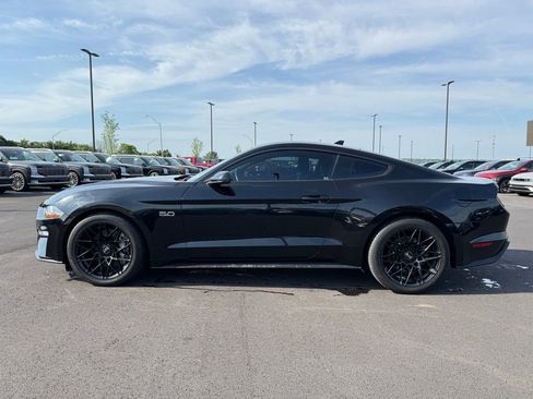 Used 2022 Ford Mustang GT Premium w/ Equipment Group 401A RWD image 8