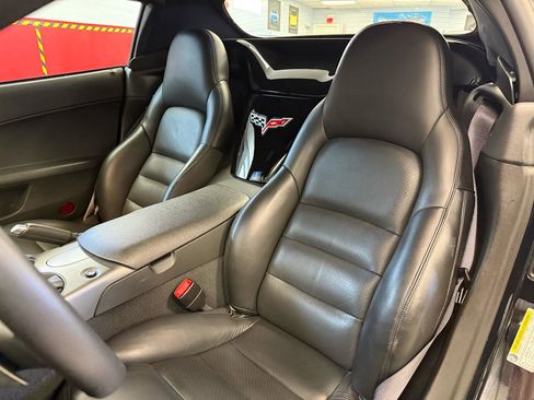 Used 2007 Chevrolet Corvette Convertible w/ Preferred Equipment Group image 32