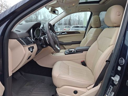 Used 2017 Mercedes-Benz GLS 450 4MATIC image 15