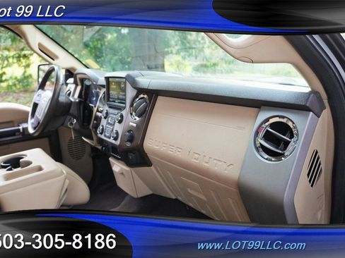 Used 2014 Ford F250 Lariat w/ Lariat Interior Package image 17