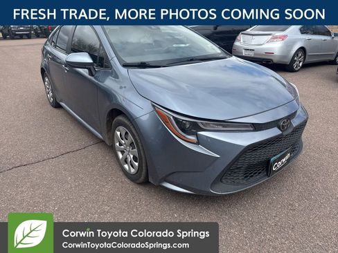Used 2022 Toyota Corolla LE FWD image 1