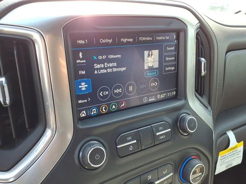 Used 2020 Chevrolet Silverado 2500 LTZ w/ LTZ Plus Package AWD/4WD image 22