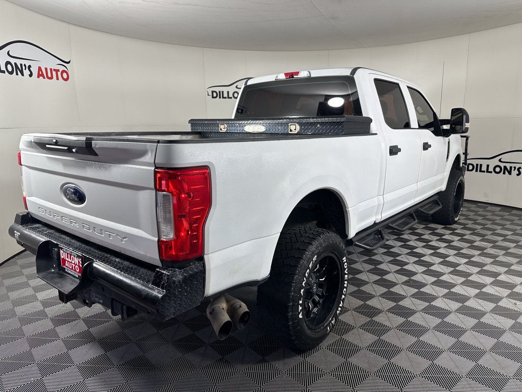 Used 2019 Ford F250 XL w/ Power Equipment Group AWD/4WD image 6