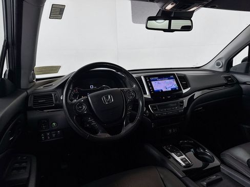 Used 2018 Honda Ridgeline RTL-T image 8
