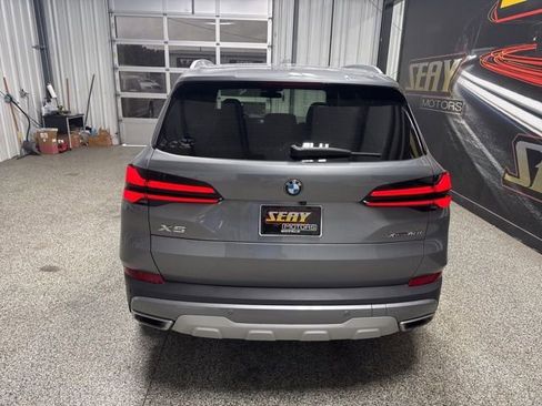 Used 2024 BMW X5 xDrive40i w/ Premium Package AWD/4WD image 11