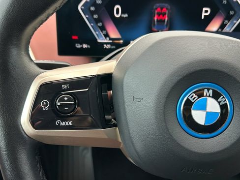 Used 2023 BMW iX xDrive50 AWD/4WD image 19